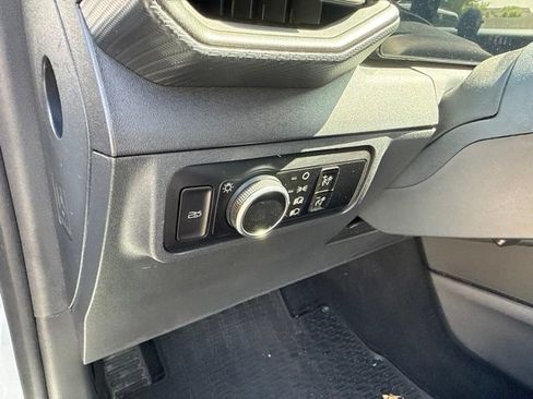 Used 2025 Ford Mustang Coupe RWD image 19