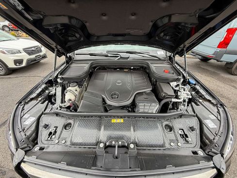 New 2026 Mercedes-Benz GLS 450 4MATIC image 28