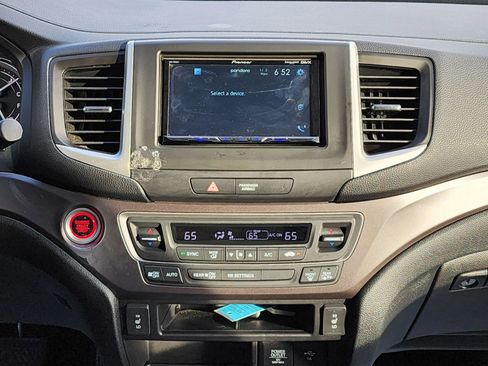 Used 2019 Honda Ridgeline RTL image 18