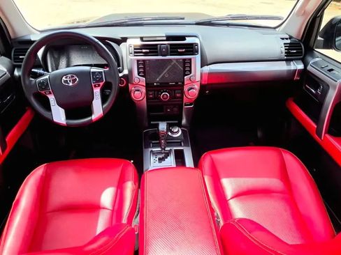 Used 2021 Toyota 4Runner SR5 Premium w/ Moonroof Package AWD/4WD image 4