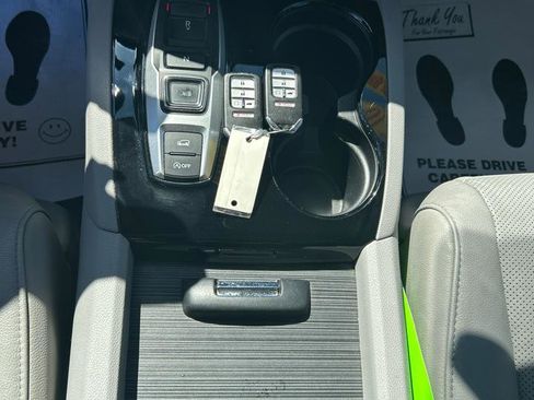 Used 2016 Honda Pilot Elite image 18
