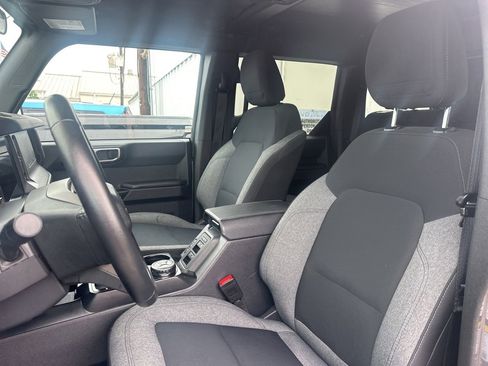 Used 2025 Ford Bronco Big Bend AWD/4WD image 8