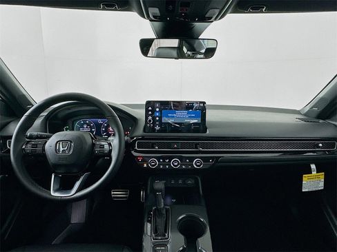 Used 2025 Honda Civic Sport Touring image 3