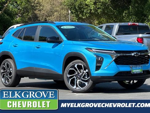 New 2026 Chevrolet Trax RS w/ Driver Confidence Package FWD image 1