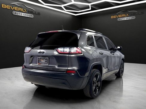 Used 2020 Jeep Cherokee Latitude Plus FWD image 5