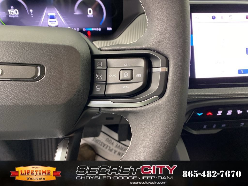 New 2026 Jeep Cherokee Laredo AWD/4WD image 17