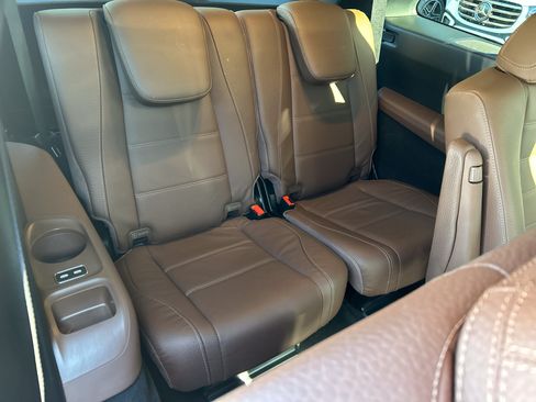 Certified 2025 Mercedes-Benz GLS 450 4MATIC image 46