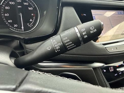 Certified 2024 Cadillac XT5 Premium Luxury AWD/4WD image 43