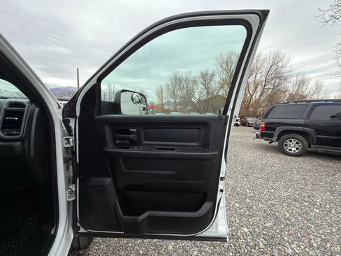 Used 2022 RAM 2500 Tradesman w/ Protection Group image 7