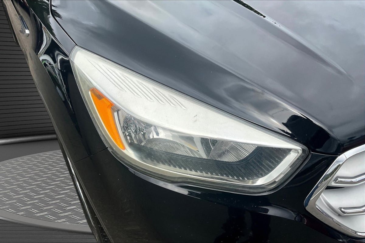 Used 2018 Ford Escape SE AWD/4WD image 30