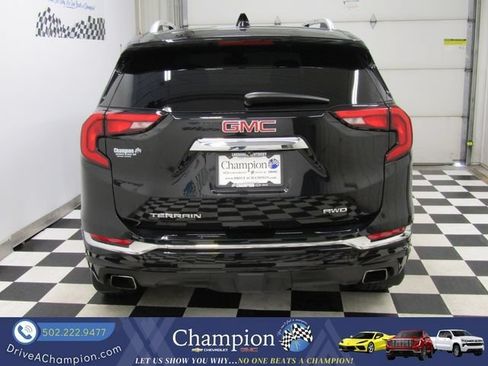 Used 2020 GMC Terrain Denali w/ GMC Pro Grade Package AWD/4WD image 16