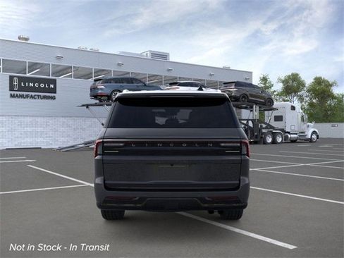 New 2025 Lincoln Navigator L Black Label image 5