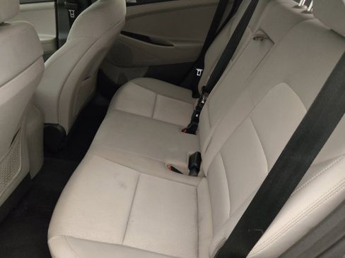 Used 2018 Hyundai Tucson SEL FWD image 18