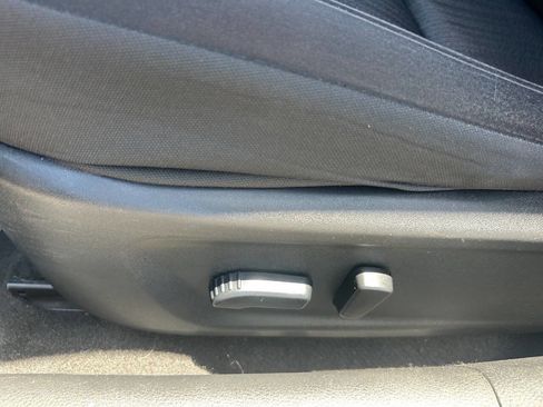 Used 2022 Nissan Altima 2.5 SV FWD image 25