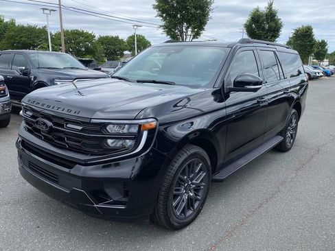 New 2026 Ford Expedition Max Platinum AWD/4WD image 3