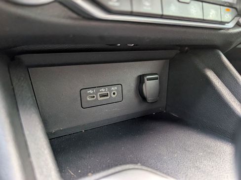 Used 2021 Nissan Sentra SV image 11