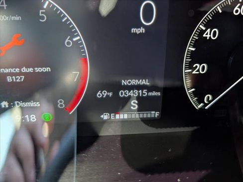 Used 2024 Honda CR-V LX image 32