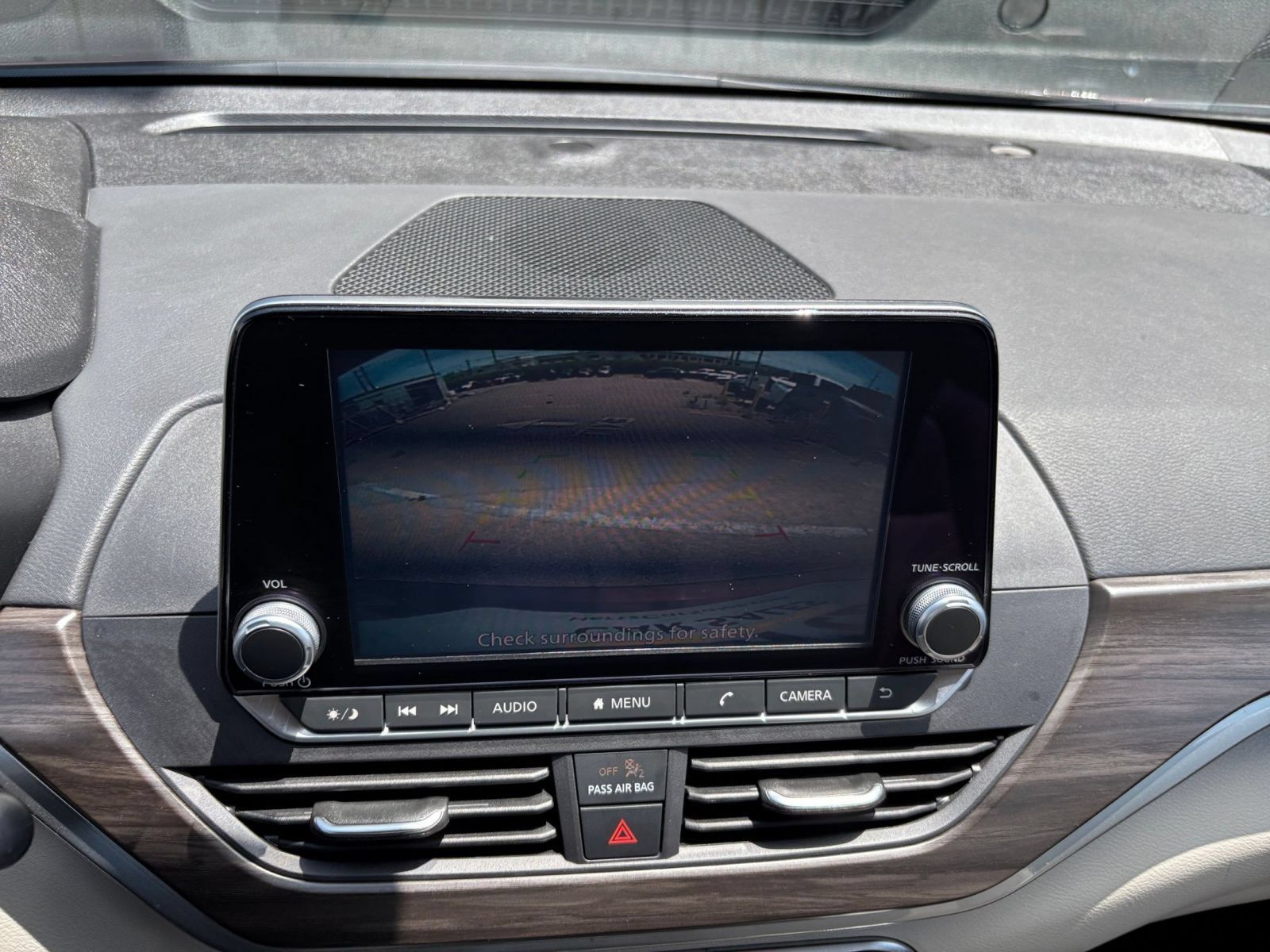 Used 2025 Nissan Altima 2.5 SV FWD image 22
