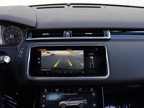 Used 2020 Land Rover Range Rover Velar R-Dynamic S image 46