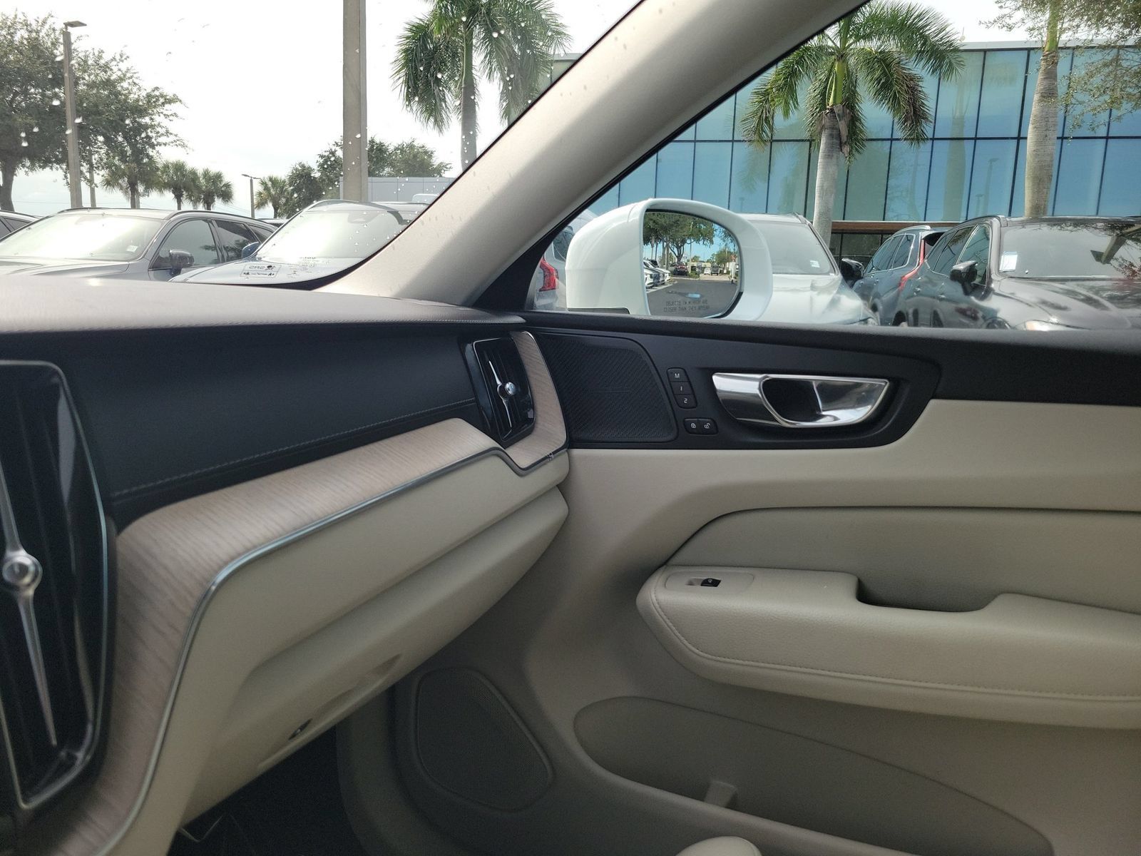 Used 2020 Volvo XC60 T5 Inscription w/ Protection Package Premier FWD image 31