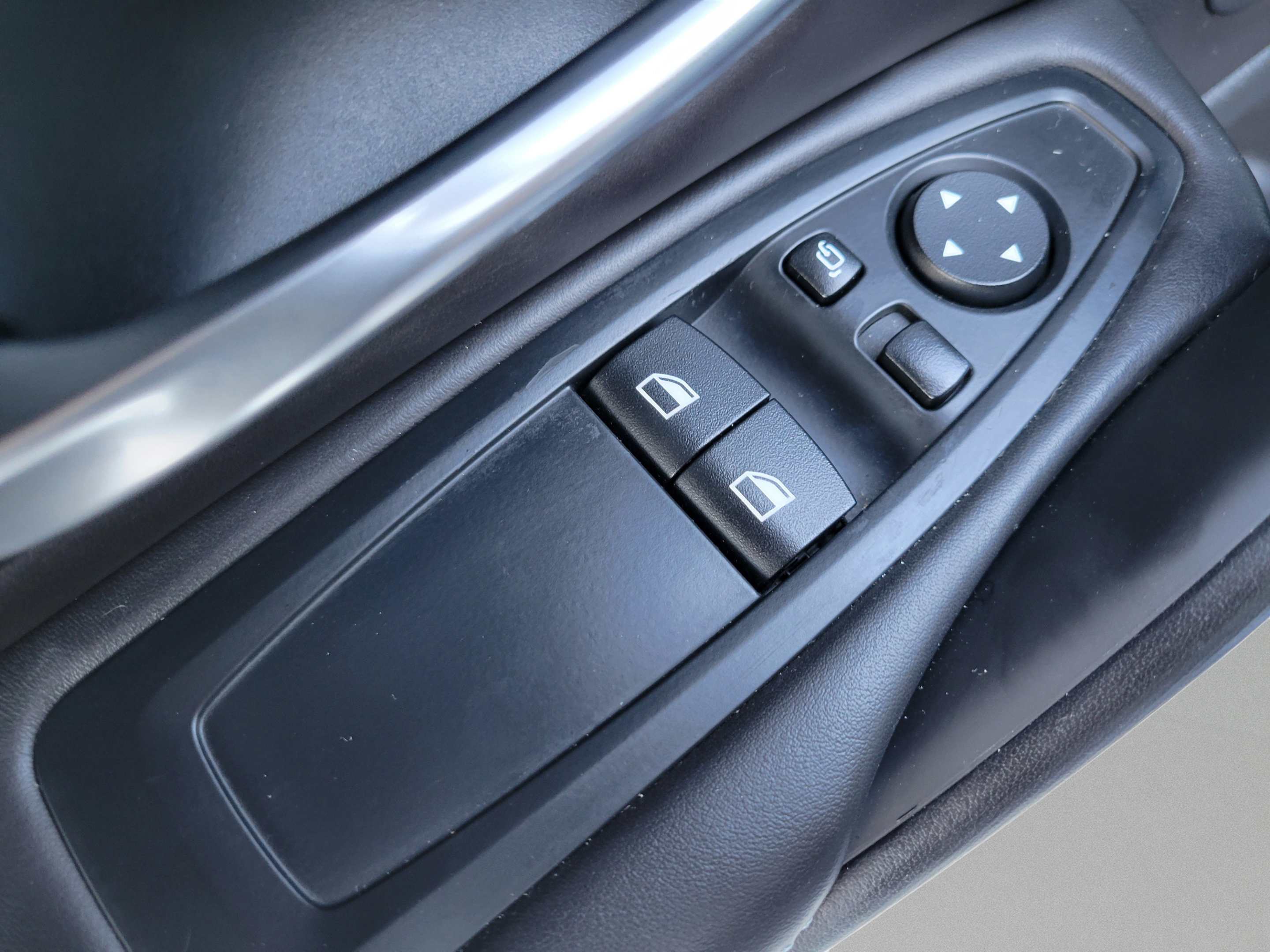 Used 2016 BMW M4 Coupe RWD image 12