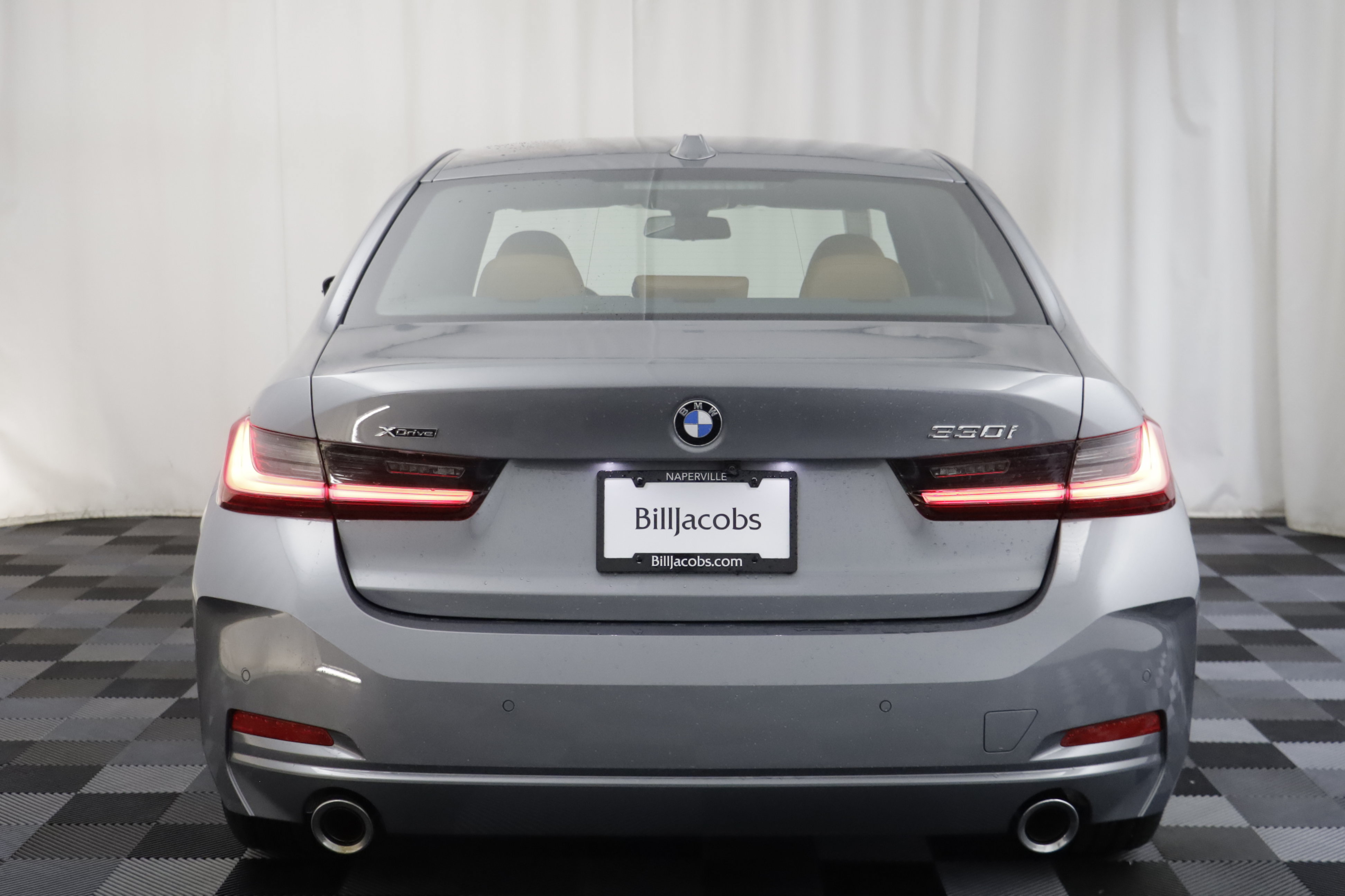 Used 2026 BMW 330i xDrive Sedan AWD/4WD image 15