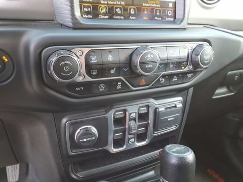 Used 2021 Jeep Gladiator Sport w/ Quick Order Package 24Q 80Th AWD/4WD image 26