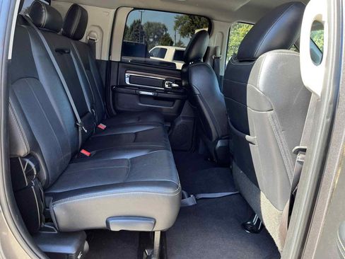 Used 2018 RAM 2500 Laramie image 28