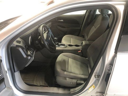 Used 2013 Chevrolet Malibu LS w/ Protection Package FWD image 11