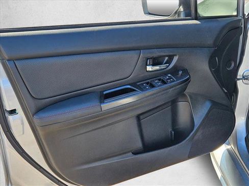 Used 2020 Mercedes-Benz E 350 4MATIC Sedan image 9