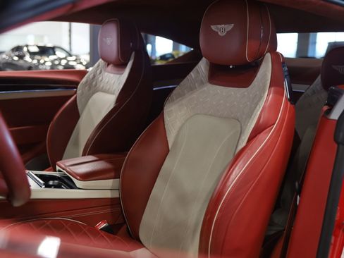 Used 2021 Bentley Continental GT AWD/4WD image 13