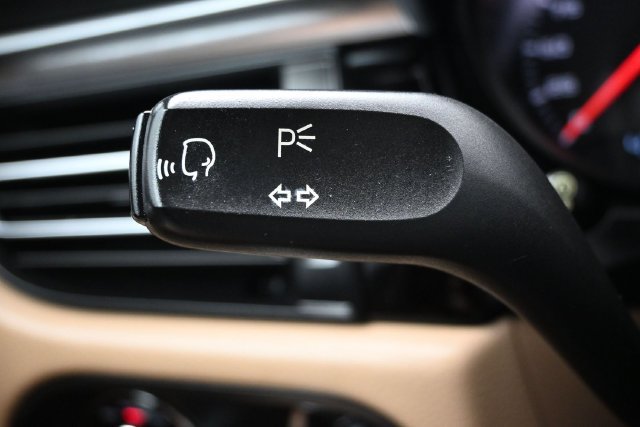 Used 2019 Porsche Macan AWD/4WD image 20