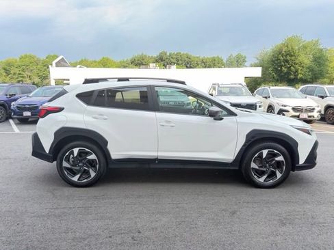 Used 2024 Subaru Crosstrek 2.5i Limited AWD/4WD image 5