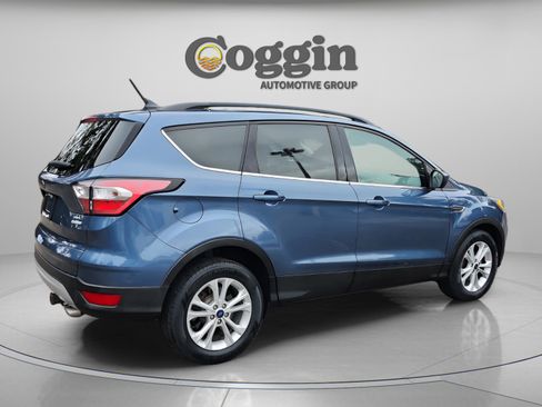 Used 2018 Ford Escape SEL image 5