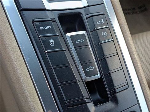 Used 2014 Porsche Boxster image 15