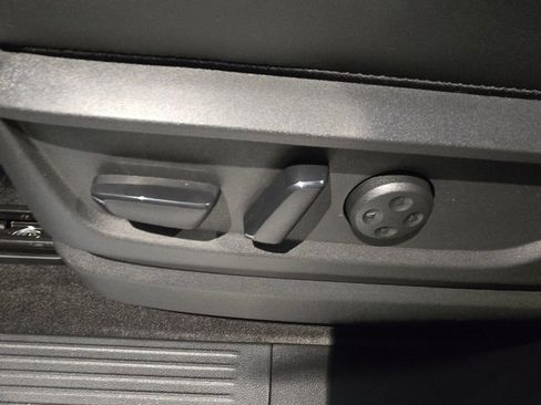 New 2025 INFINITI QX80 Luxe image 24