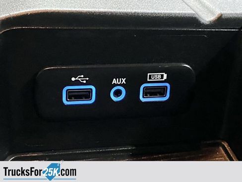 Used 2018 RAM 1500 Classic SLT image 21