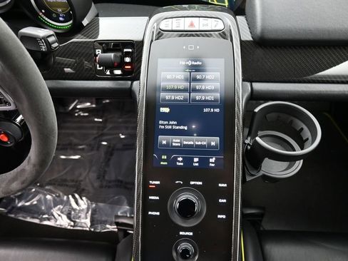 Used 2015 Porsche 918 Spyder AWD/4WD image 18