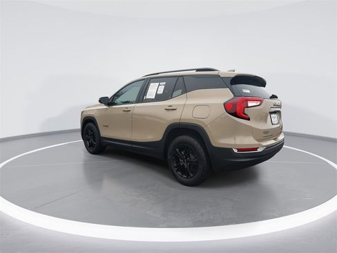 Used 2022 GMC Terrain AT4 w/ Tech Package image 6