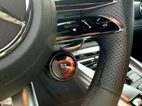 Used 2024 Mercedes-Benz AMG GT 43 image 28