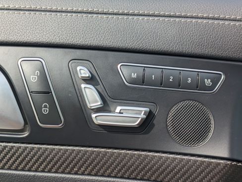 Used 2016 Mercedes-Benz SL 550 image 21