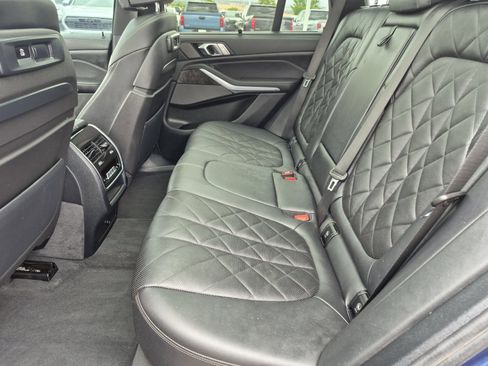 Used 2023 BMW X5 xDrive45e w/ Executive Package AWD/4WD image 17