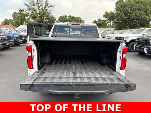 Used 2022 Chevrolet Silverado 1500 High Country w/ Z71 Off-Road Package AWD/4WD image 16