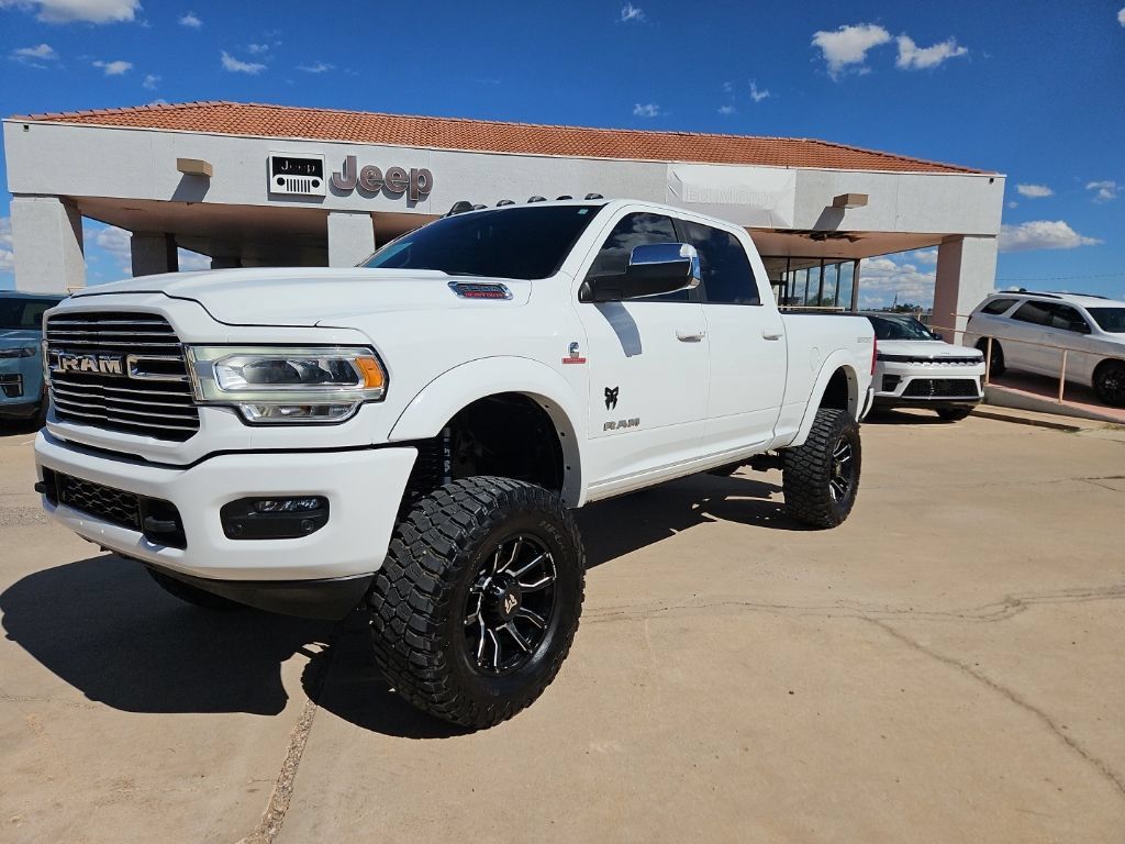 Used 2022 RAM 3500 Laramie AWD/4WD image 1
