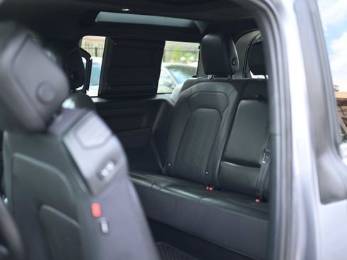 Used 2021 Land Rover Defender 90 X image 10