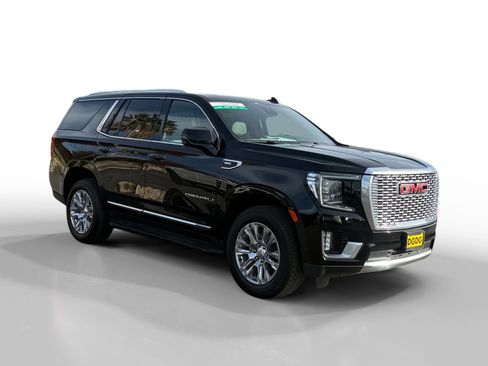 Used 2024 GMC Yukon Denali image 7