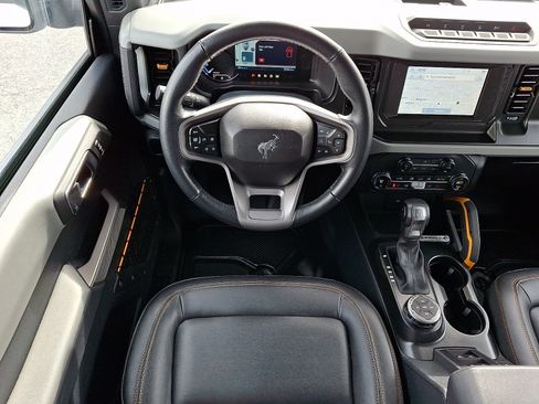 Certified 2023 Ford Bronco Badlands AWD/4WD image 11