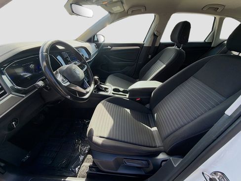 Used 2024 Volkswagen Jetta S image 18