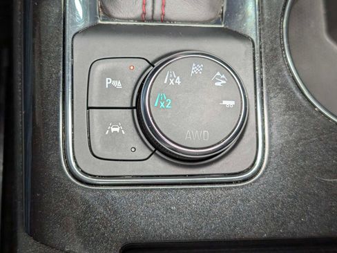 Used 2024 Chevrolet Blazer RS w/ Driver Confidence II Package AWD/4WD image 27