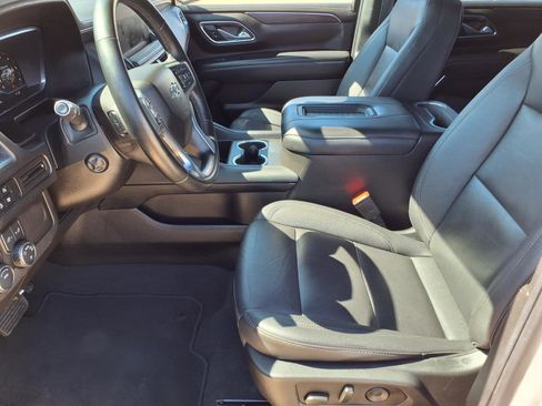 Used 2023 Chevrolet Tahoe Z71 w/ Luxury Package image 8